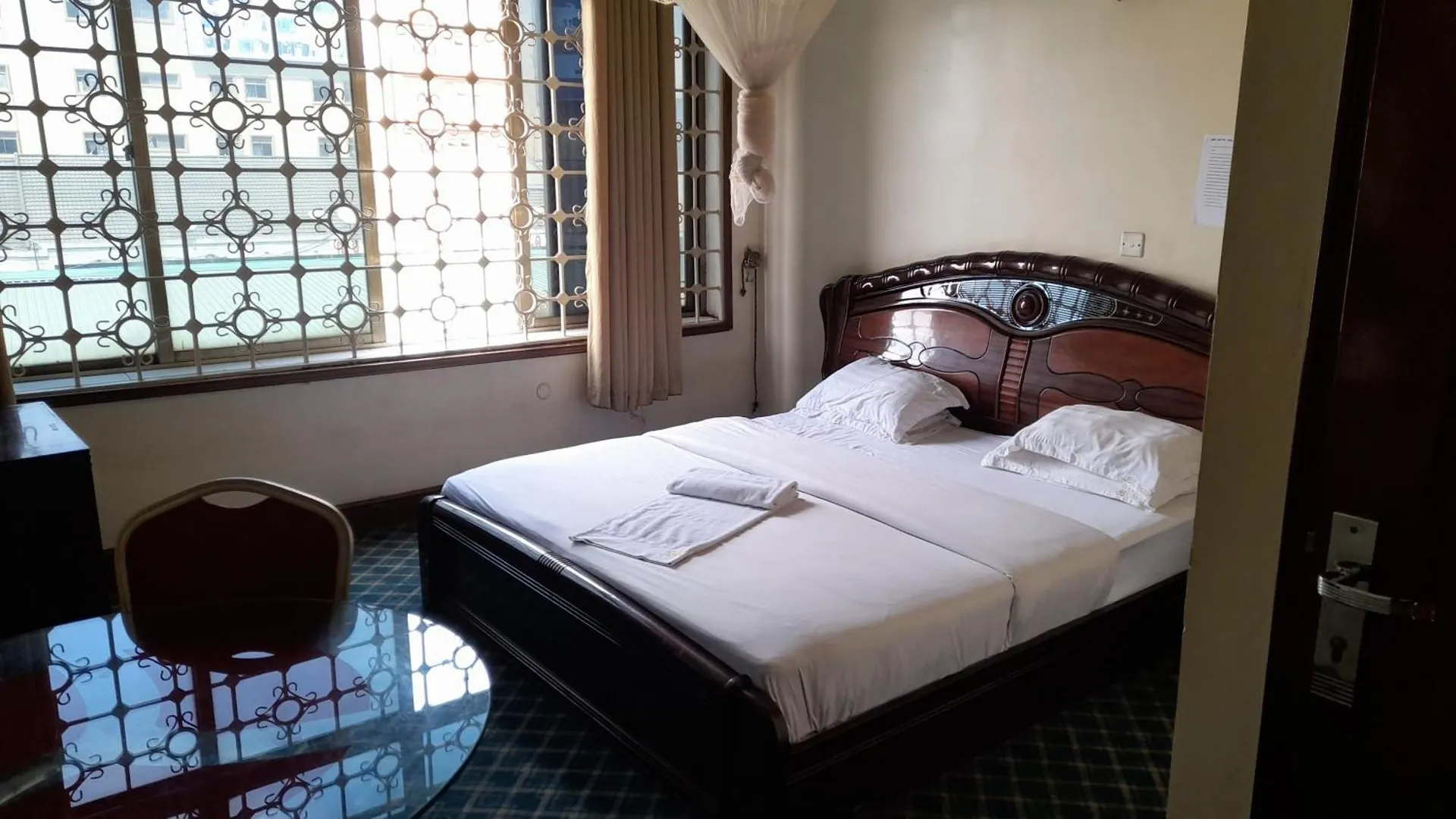 New Jbk Hotel Kampala