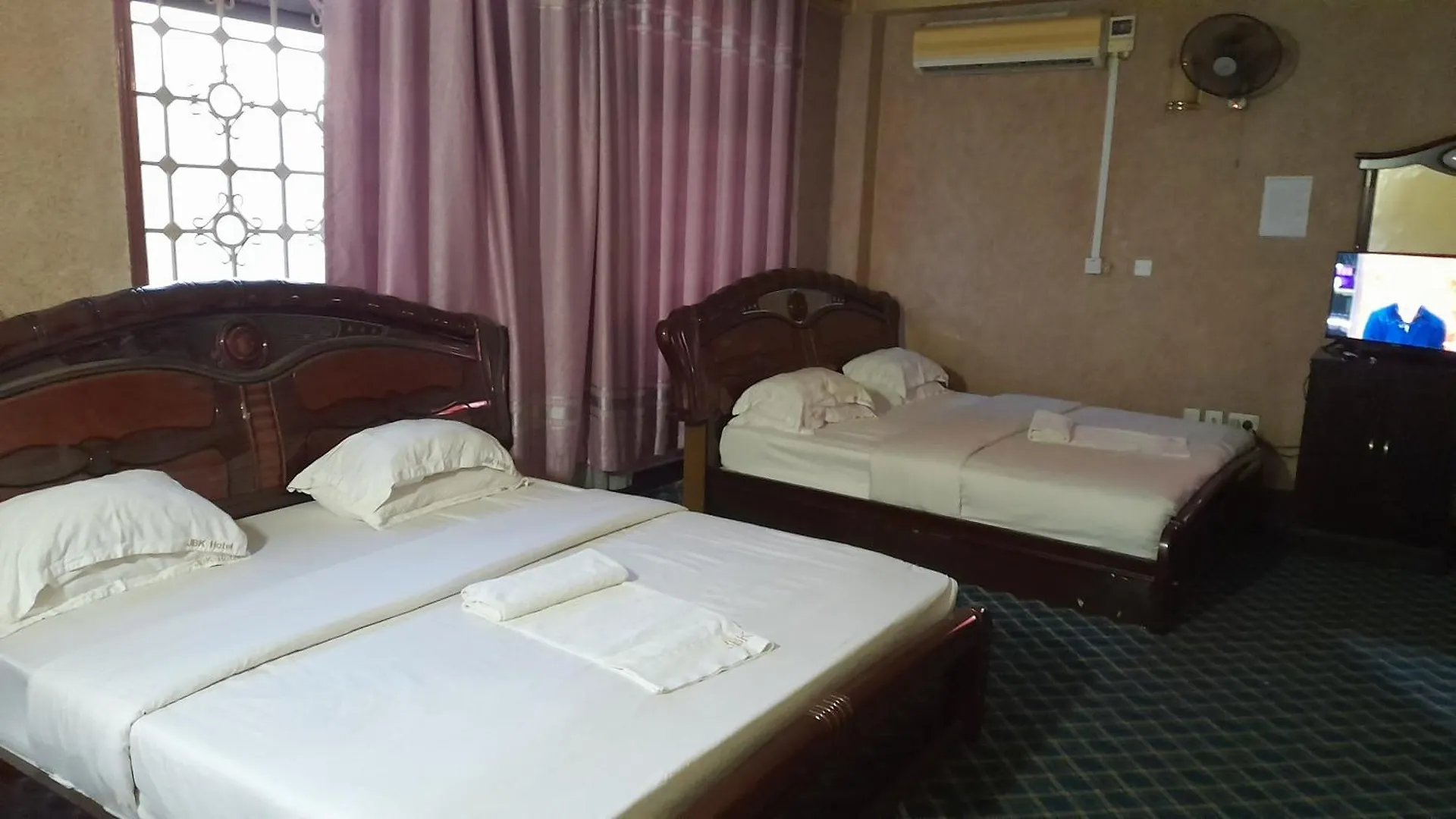 New Jbk Hotel Kampala
